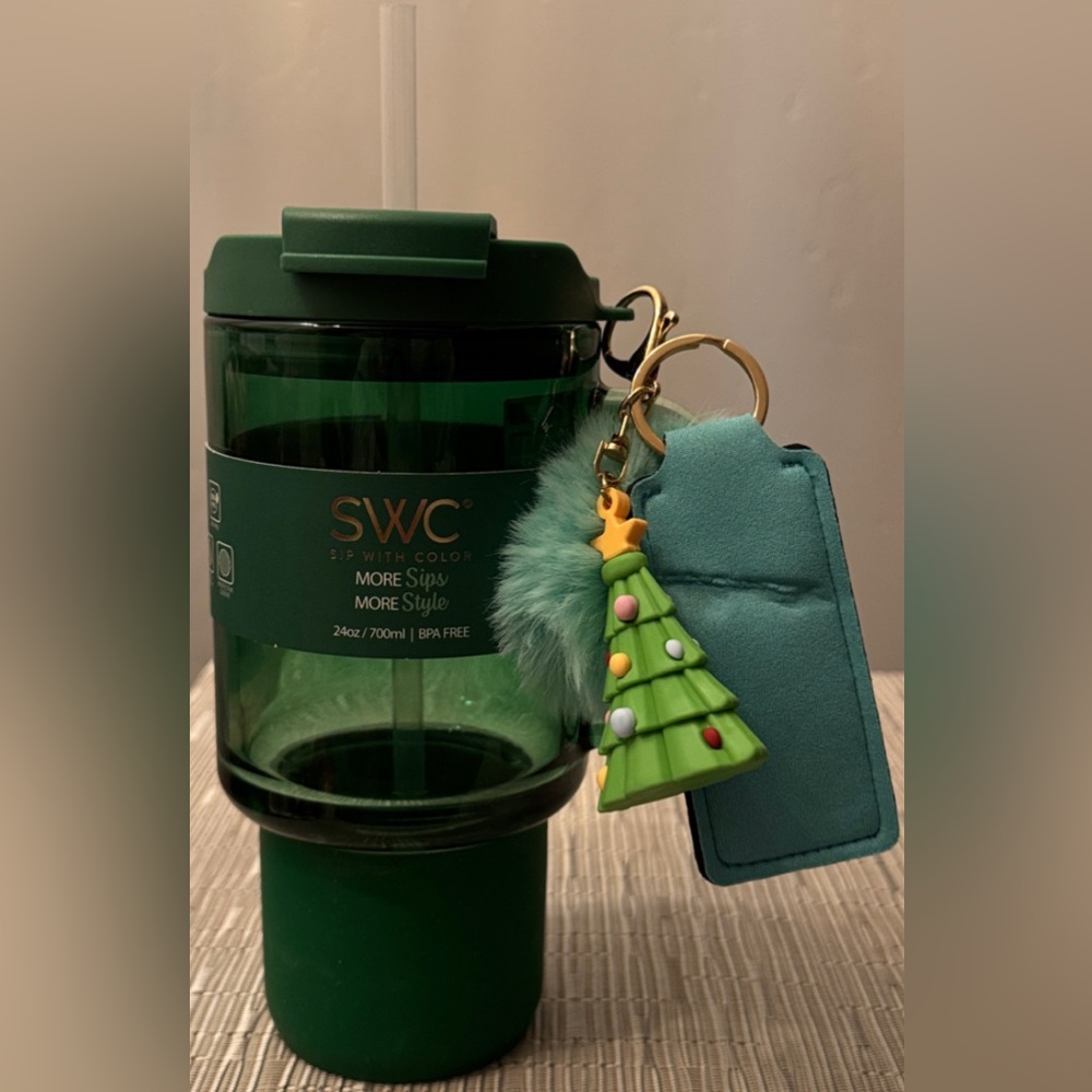Christmas SWC 24oz Glass Cup Green Tree Charm. Brand New.